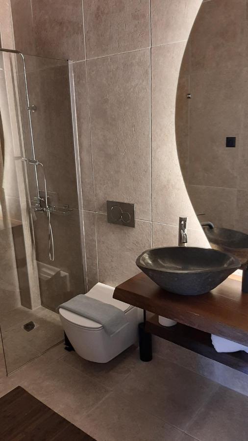 Leone Suites Nafpaktos Eksteriør billede